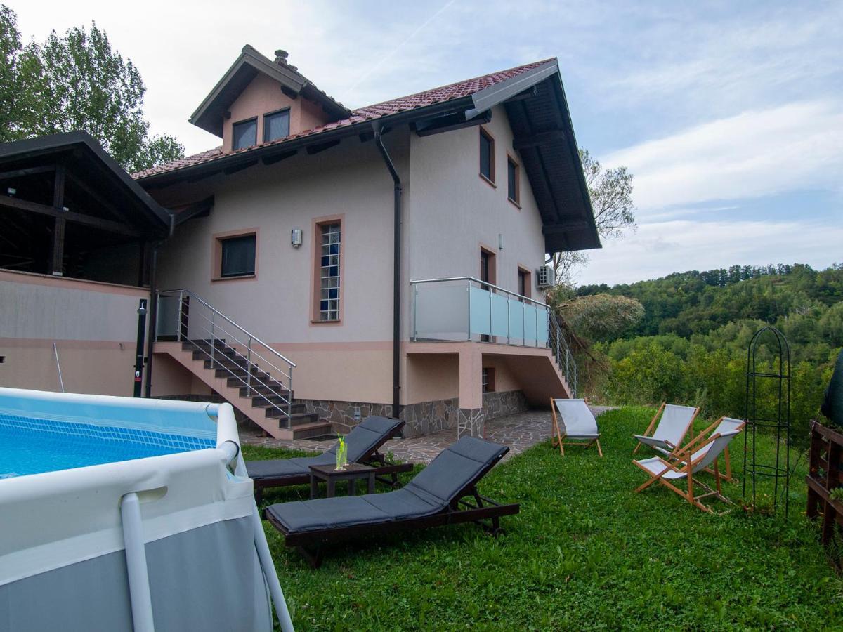 Holiday House Zarja - With Sauna And Hot Tub Bizeljsko Eksteriør bilde